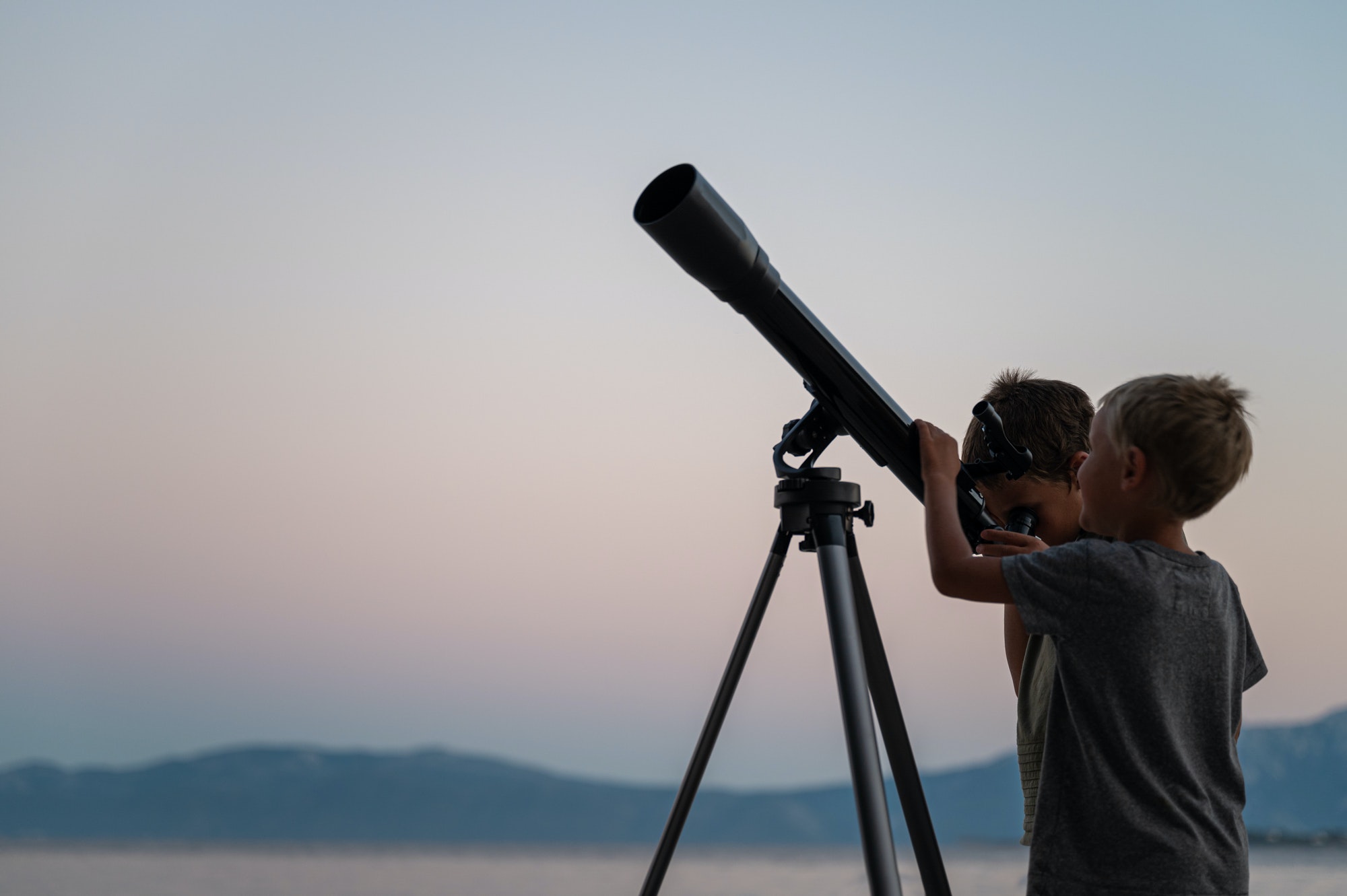 Reaching for the Stars: NASA science for Girl Scouts Info